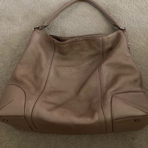Ann taylor gold leather shoulder purse hobo